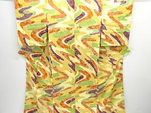 未使用品　流水に花古典柄小紋着物